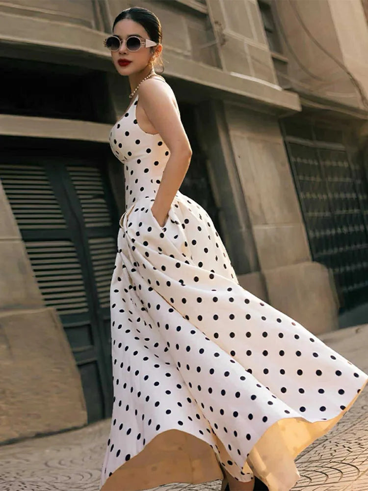lookbook image shop_this_look_EcLGgQ